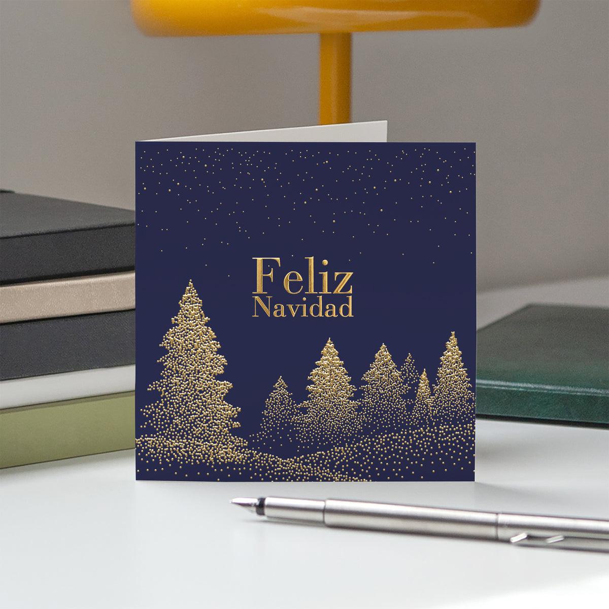 Abetos Centelleantes | Tarjeta de Navidad dorada • Cuadrada plegable photo N° 5