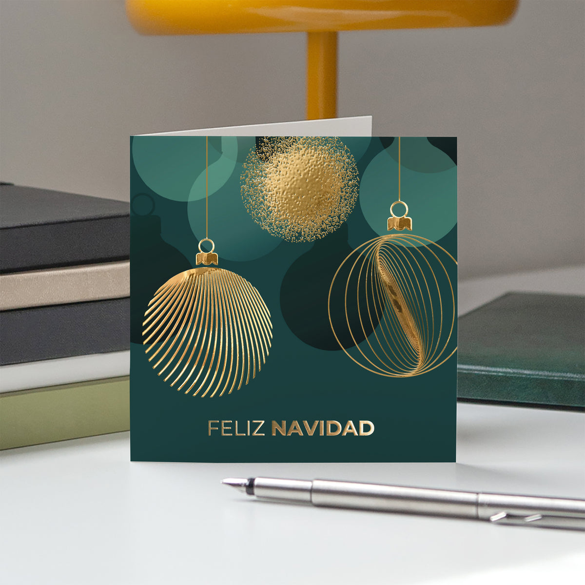Adornos Dorados | Tarjeta de Navidad dorada • Cuadrada plegable photo N° 5